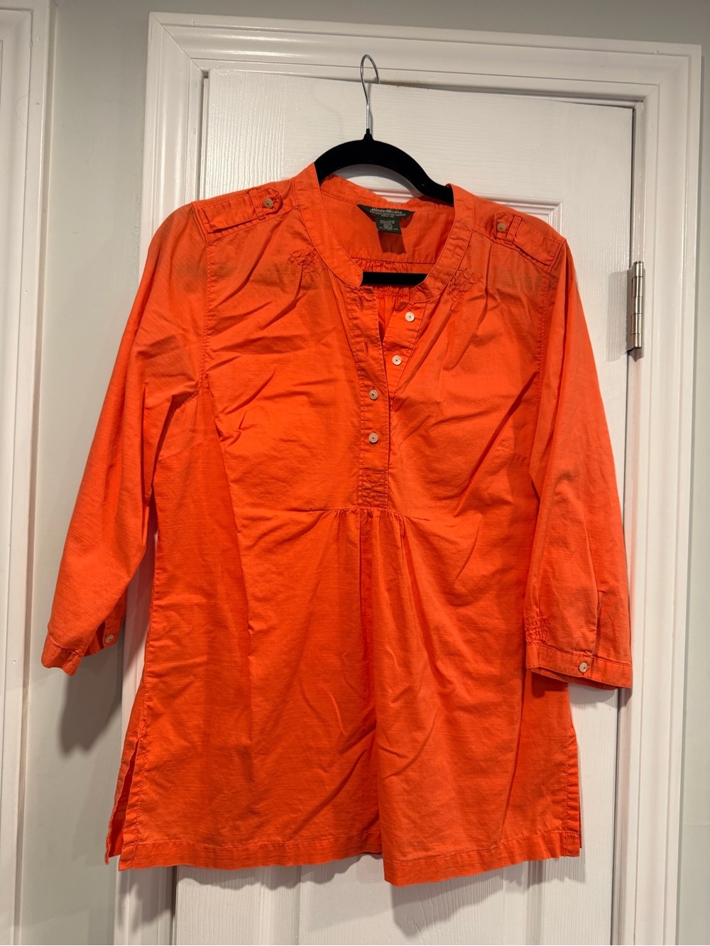 Eddie Bauer Size M Orange Cotton Tunic Blouse 3/4 Sleeve Henley Embroidered